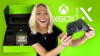 XBOX Series X - First Look at Gameplay \& Unboxing