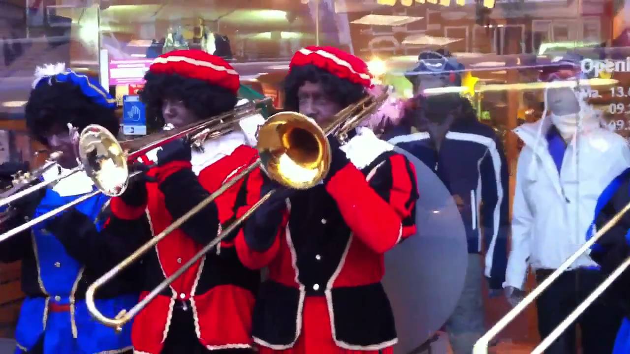 'Dé Pietenband' - Leiden 2010 - de zak van Sinterklaas