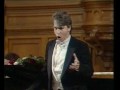 Hvorostovsky in 1990 - O, no, I beg you, do not leave! (Rachmaninoff)