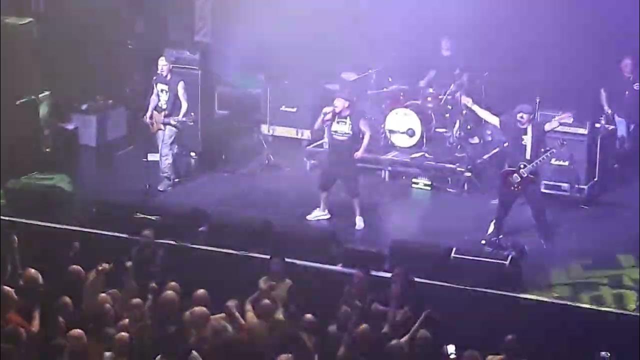 I'm Forever Blowing Bubbles Cockney Rejects 23.4.2022 live at 'Scotland Calling' YouTube I'm Forever Blowing Bubbles Cockney Rejects 23.4.2022 live at 'Scotland Calling' YouTube