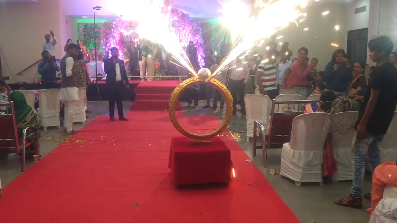 engagement ring ceremony engagement ring full automatic engagement ring - YouTube