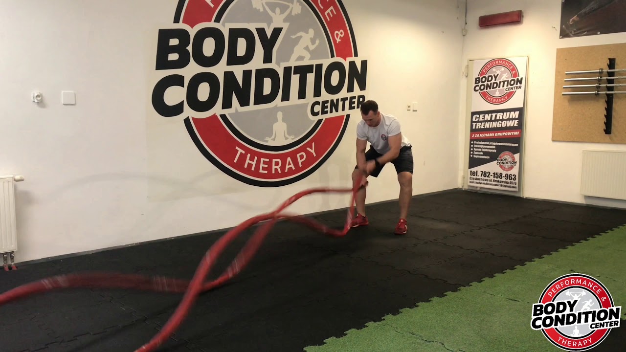 Na przemian strona praca ramion na linach /  Battle rope Alternating Waves