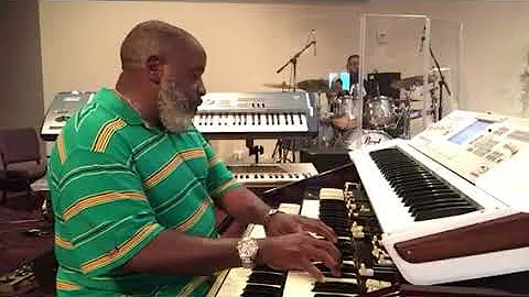 Terry Bradford AKA (Mr.fingers)