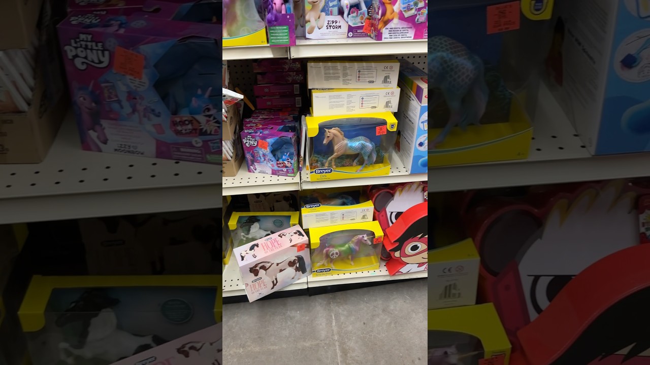 Breyer Horses at Ollie’s Bargain Outlet🫢 
