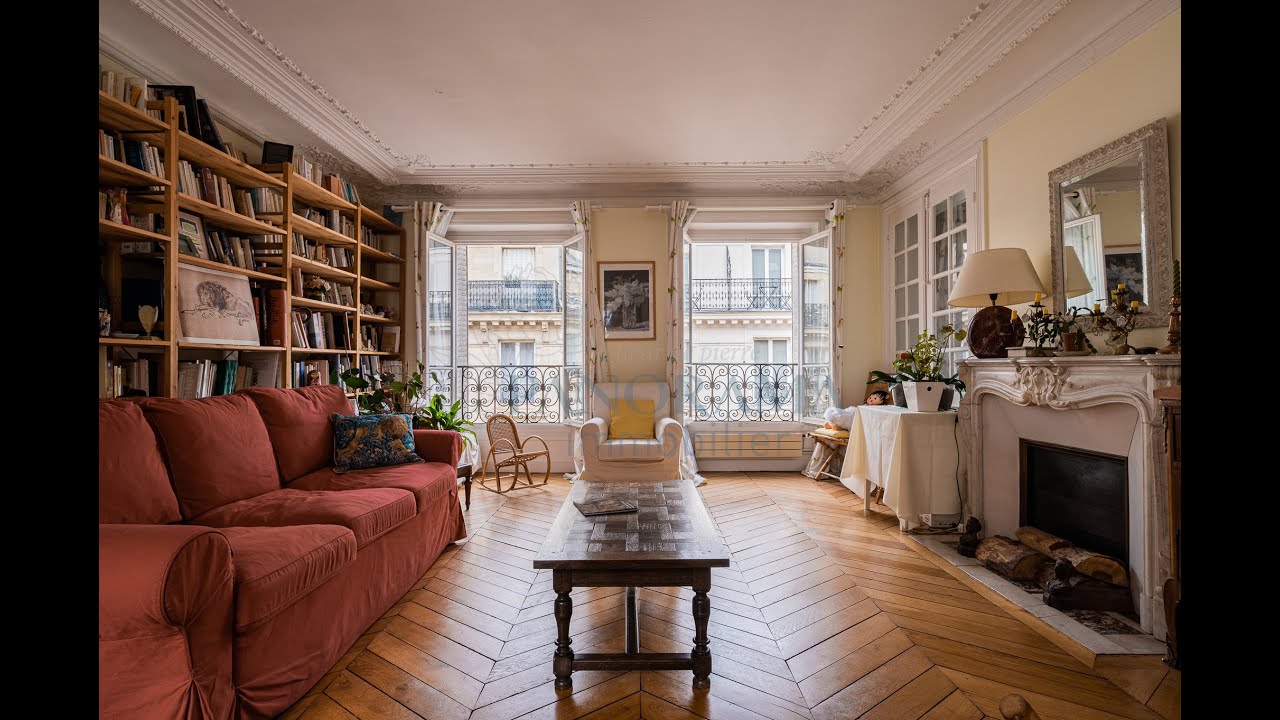 Panorama Immobilier - Paris 8ème - Rue de Moscou - Appartement Familial au 4ème étage | Trailer