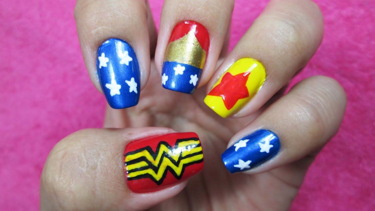 Resultado de imagem para UNHAS MULHER MARAVILHA