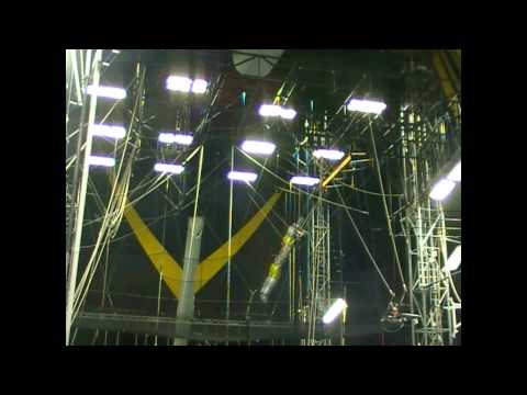 Vidéo: Viens Voler Avec Moi: Trapeze A 150 Ans - Réseau Matador