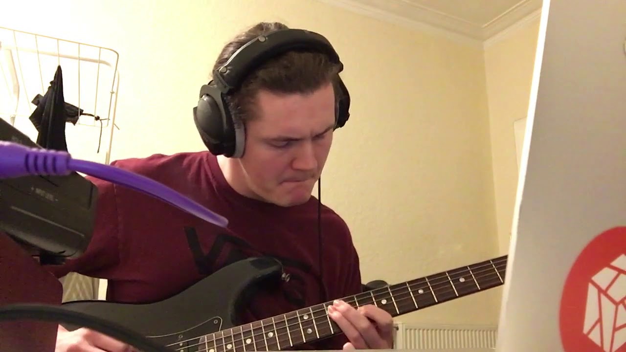 PLaying some guitar over a mellow Jungle / DnB tune i've been making.