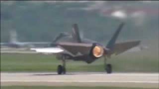 F-35 Lightning II First Flight Video