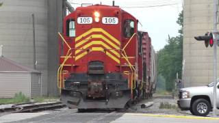 highhood GP9 creeps down bad track on the ND&W Railway