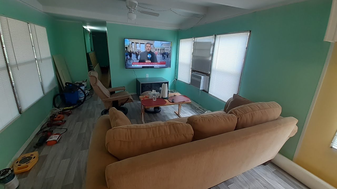 Mobile Home Renovation Update – Living Room And Kitchen
