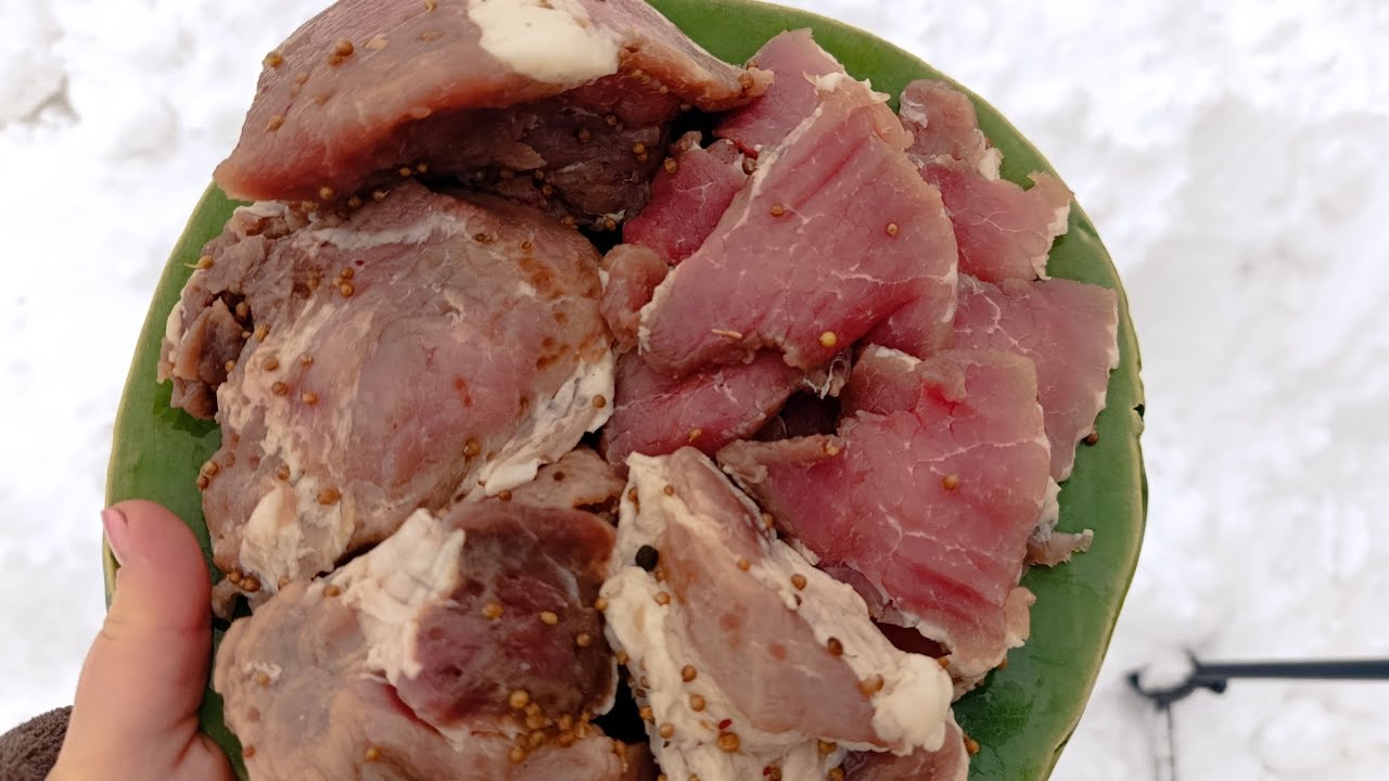  ЦЕ ТА САМА СІЛЬСЬКА СОЛОНИНА. КУДИ ТОМУ ХАМОНУ БРАТИСЯ...