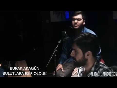 Burak Akagün bulutlara
