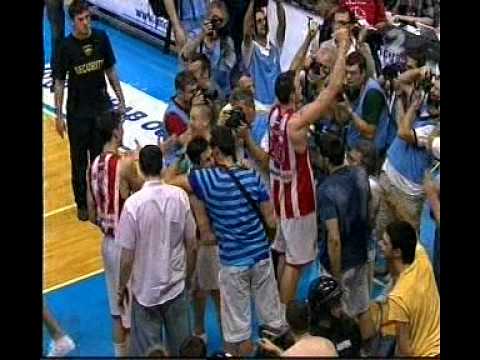 Zvezda Partizan Zasto cutite picke grobarske - YouTube Zvezda Partizan Zasto cutite picke grobarske - YouTube