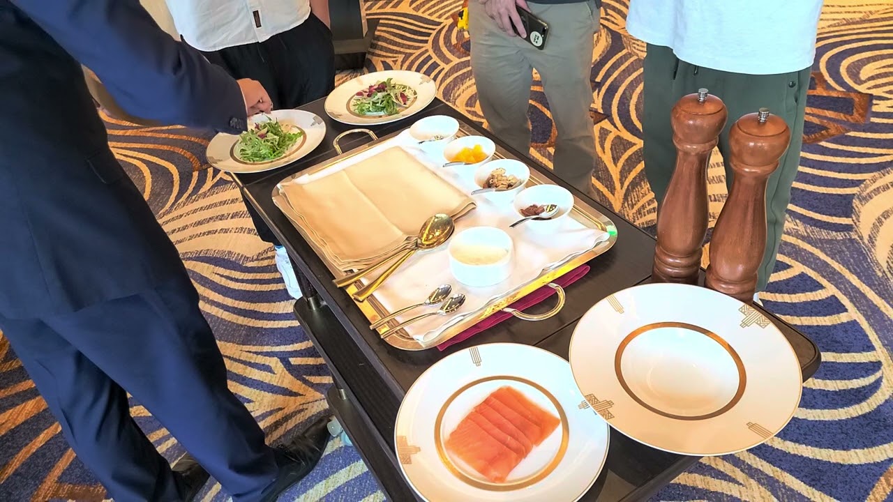 Tableside Service - Salad