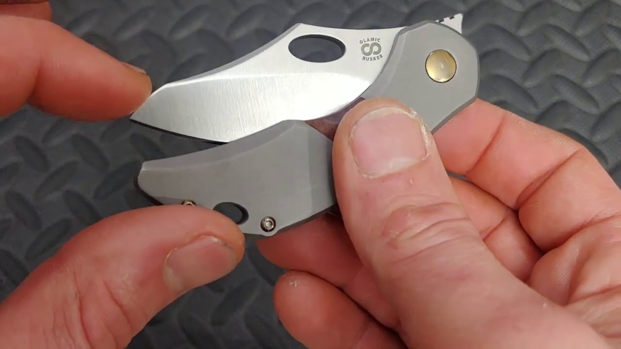 OLAMIC BUSKER KNIFE REVIEWING - YouTube