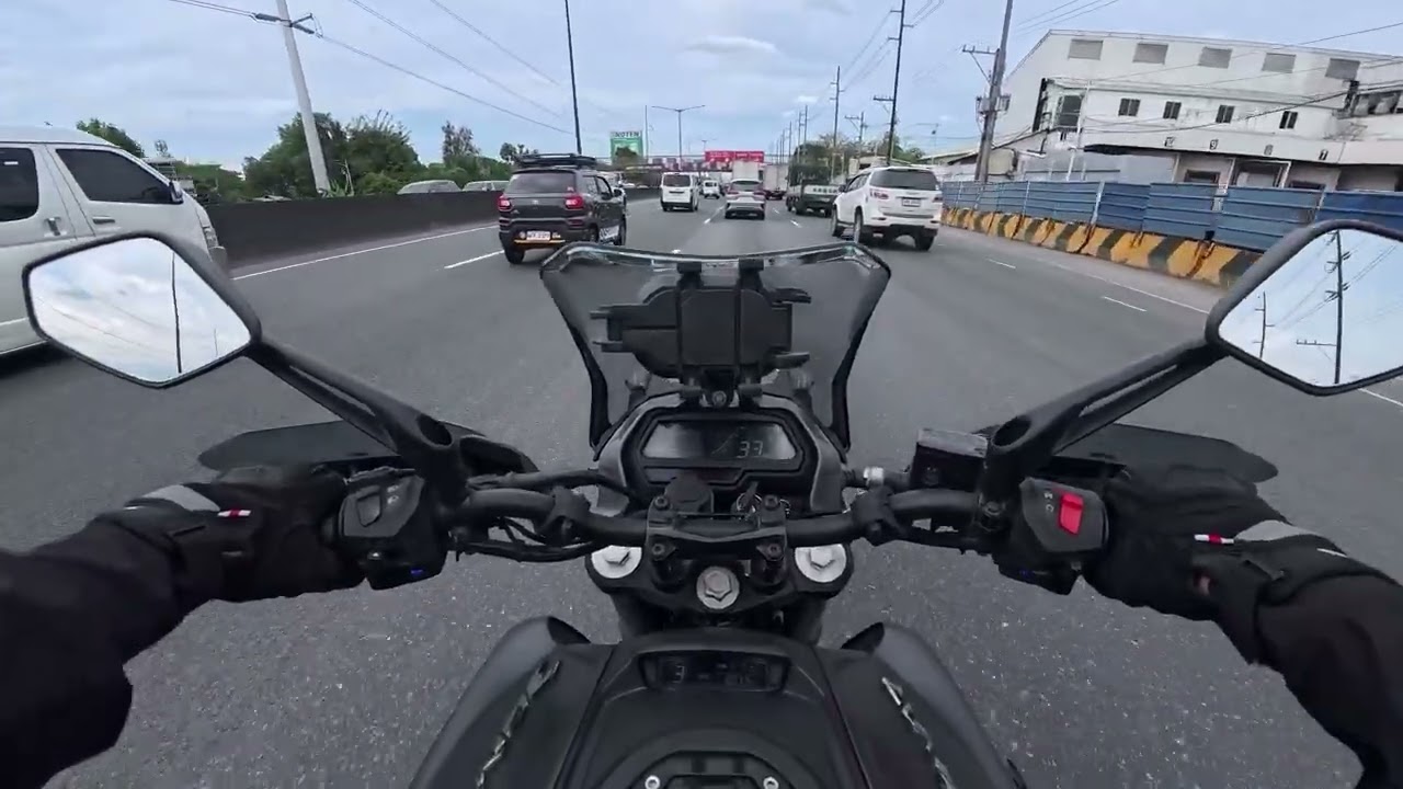 Pov ride D400 on expressway. Valenzuela To Pampanga