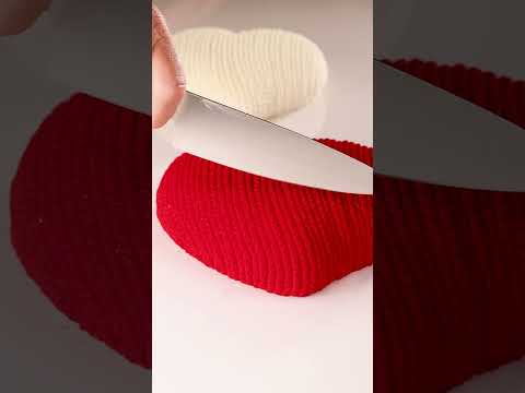 Pavoni Italia Professional | Tricot hearts by Emmanuele Forcone