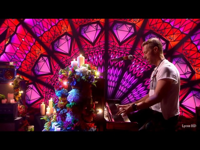 Coldplay Everglow Graham Norton Show 2016 class=