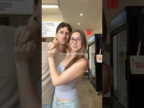 Video thumbnail: Friday Night in NYC Vlog: Tacos, Froyo and Celebrating