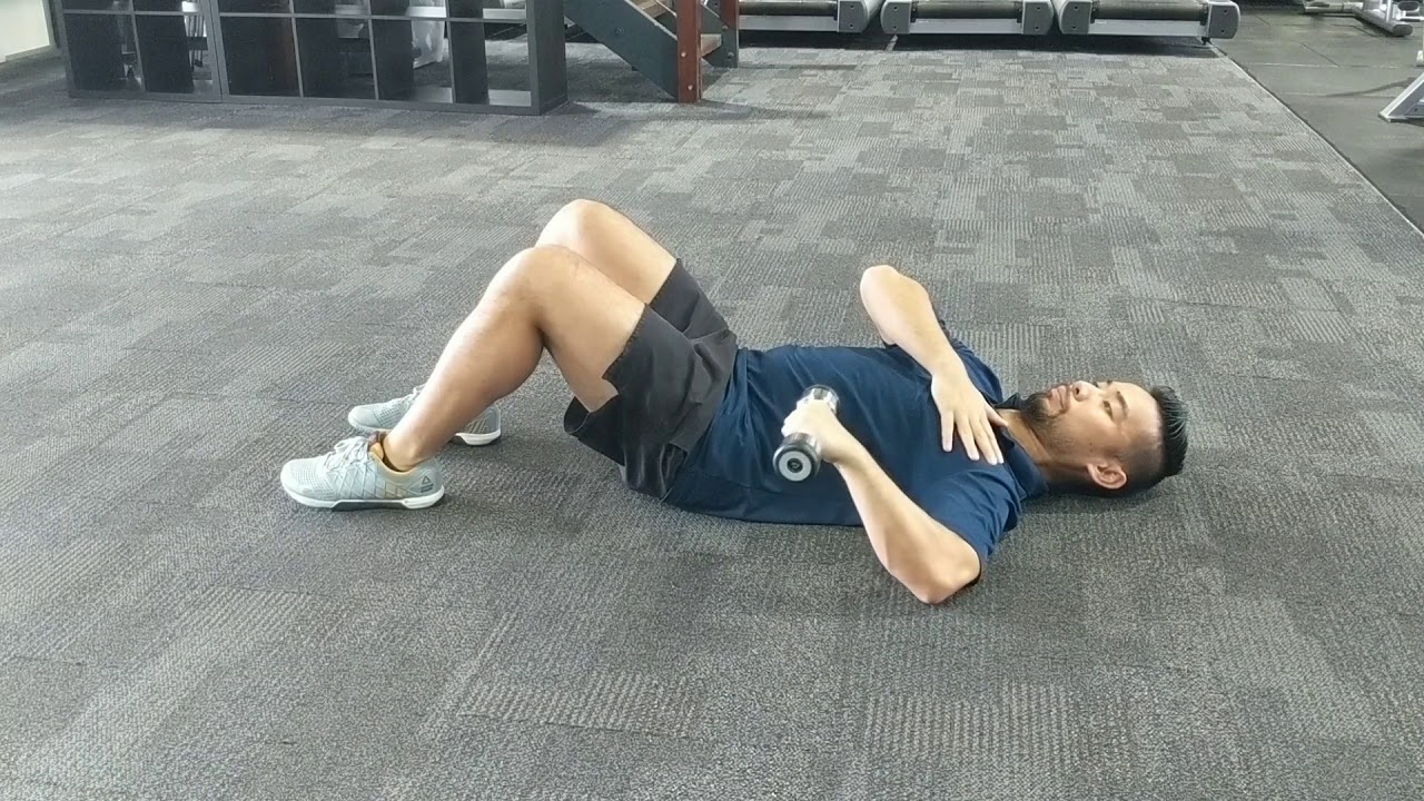 Supine DB Internal Rotations - YouTube