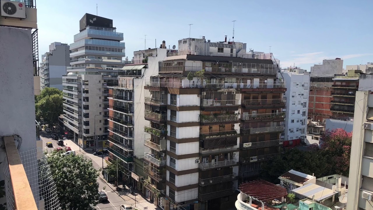 Avellaneda 2000 8º B - YouTube