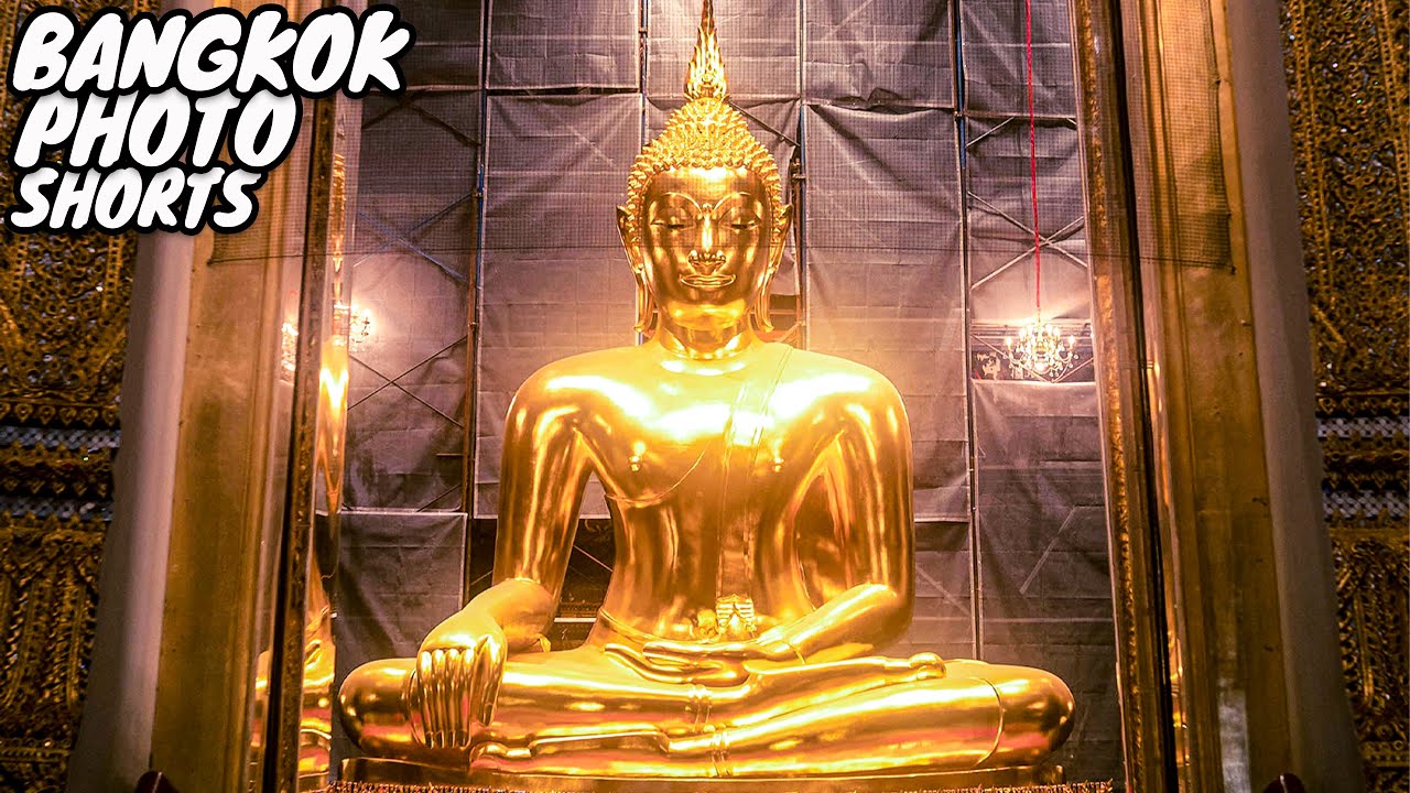 Wat Suthat Bangkok Old Town (Street Photography POV)