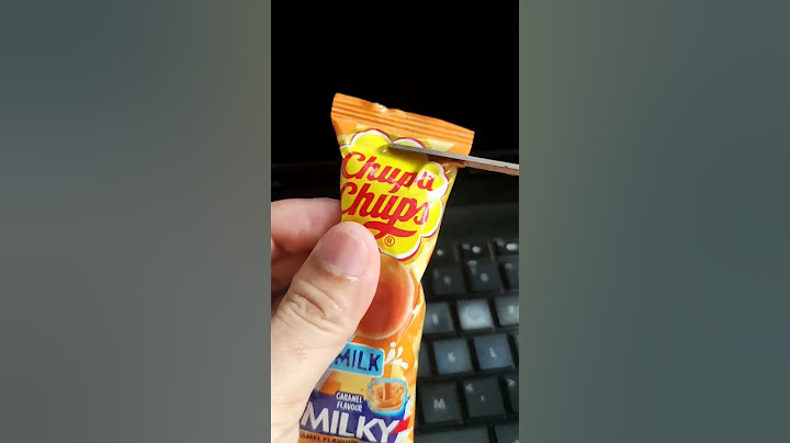 chupa chups caramel flavored sucker🍭🍭🍭☀️🥰🌈😊#shorts #satisfying #food  #youtubeshorts #snack