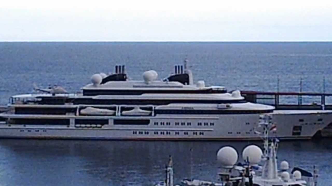 qatar prince yacht