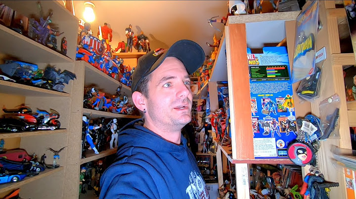 JE VISITE LA COLLECTION PRIVÉE LA PLUS FOLLE - 20 000 FIGURINES ? 1970 - 2023