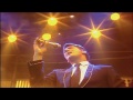 Miniature de la vidéo de la chanson Gold (Live At Saddler's Well)