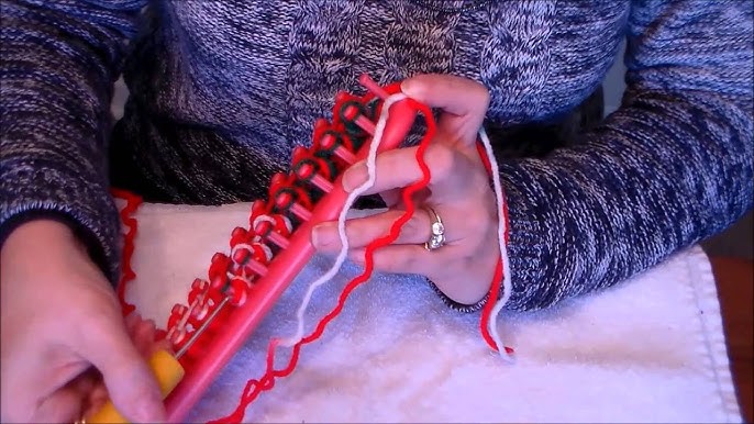 How to Loom Knit a Scarf, Easy Pattern for Beginners