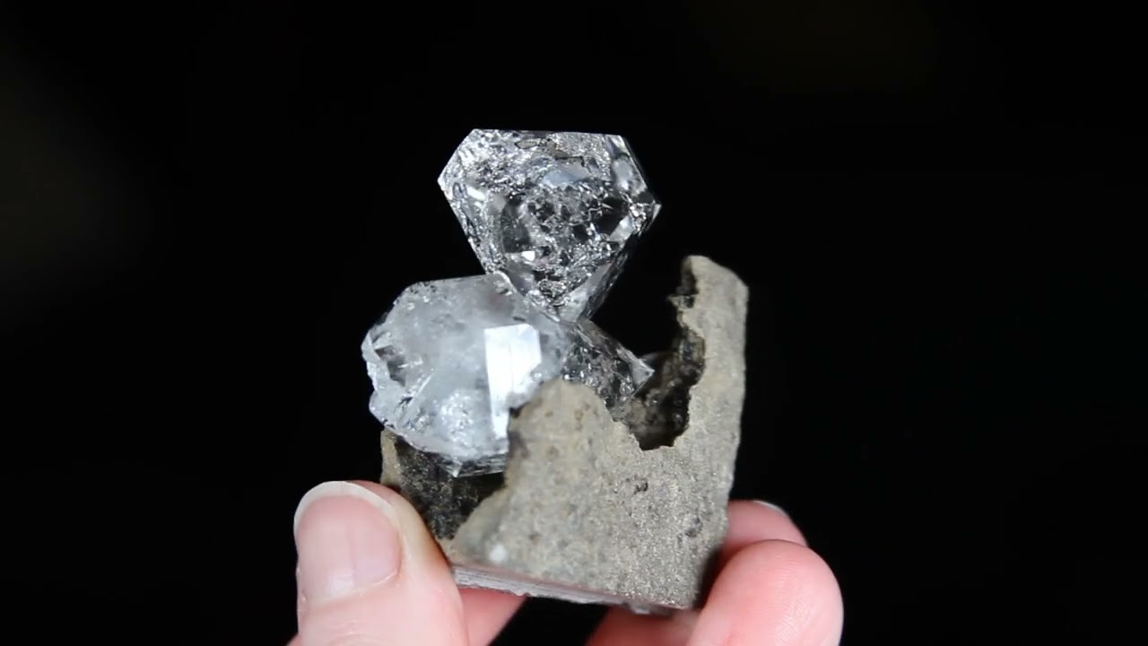 min1863 - Herkimer Diamond Cluster on Matrix from the Herkimer Diamond Mine, Middleville, NY, USA