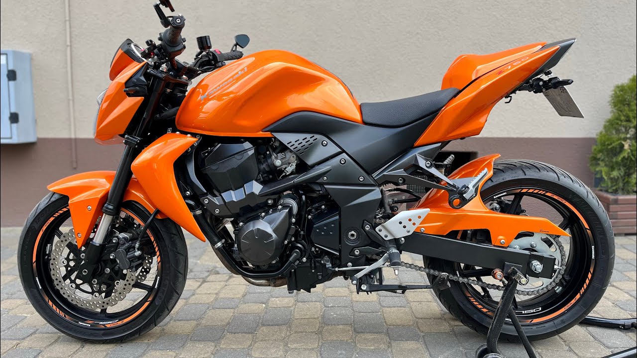 Kawasaki Z750 - YouTube