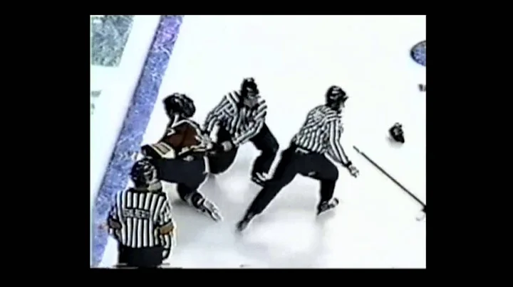 Tyler Reid vs  Curtis Tidball LHJMQ 10 11 02
