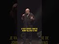 #meryembenoua JOHNNY HALLYDAY SUR SCENE🤣🤣 #drôle #lecoindesblagues #blague #comédie #humour #rire