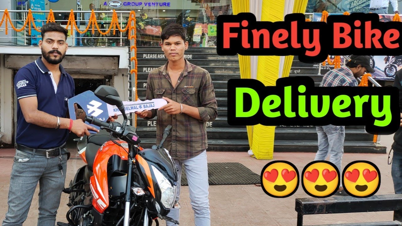 Finally New Bike Ki Delivery Ho Gyi 🥳 || Vansh Tandan