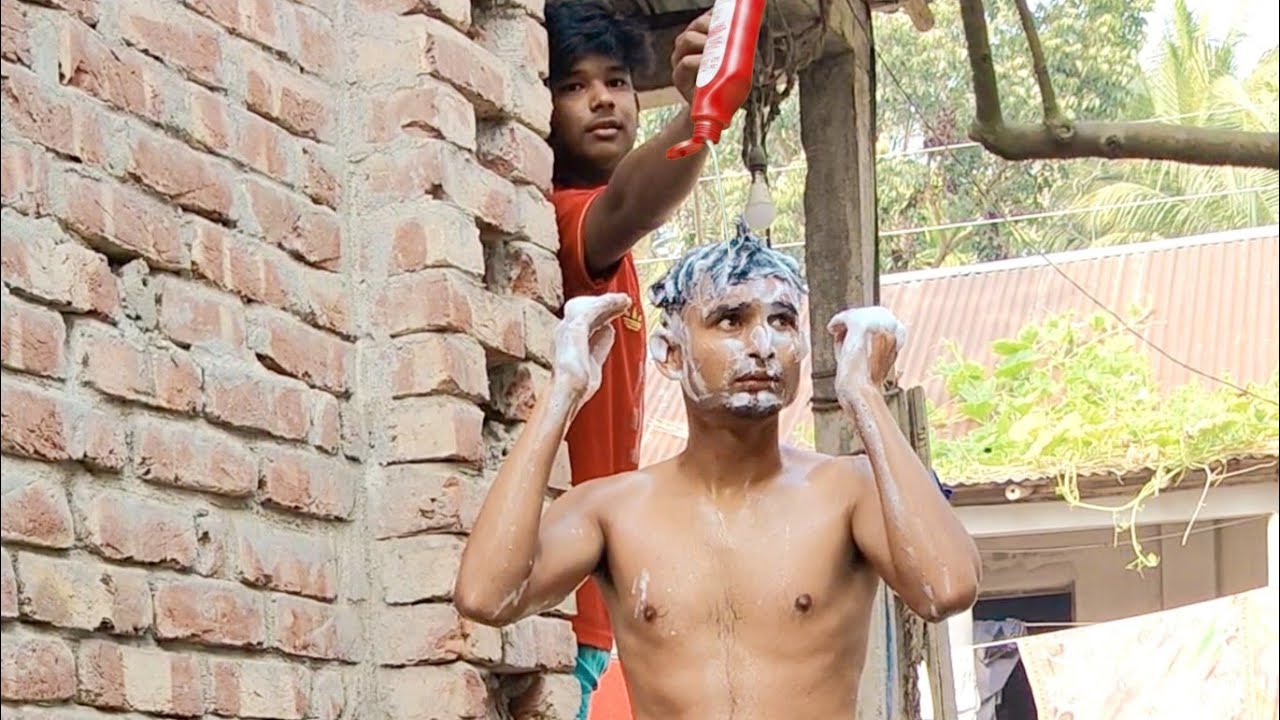 Shampoo prank Crazy reaction my friend New funny super comedy prat 9!