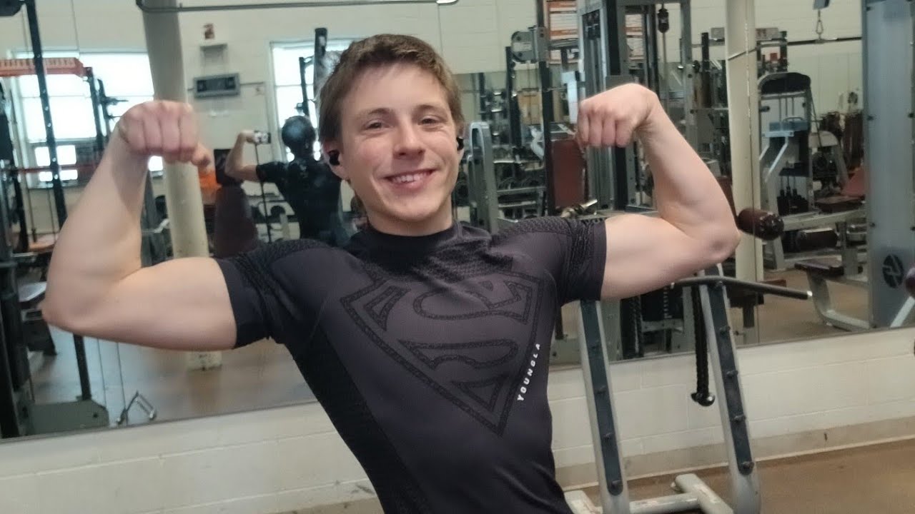 День тренировки рук: 50-й день набора массы.