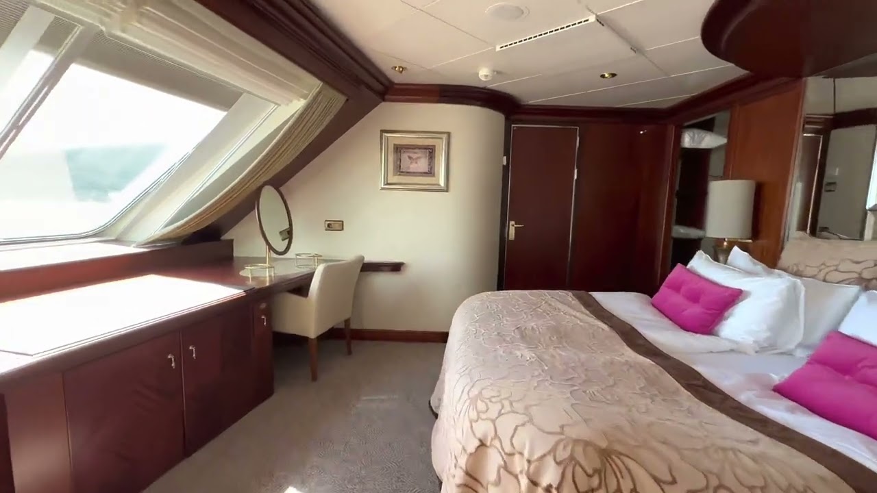 OWNER’S SUITE OWNER’S CABIN ROOMTOUR WITH SEA VIEW COLORLINE MAGIC