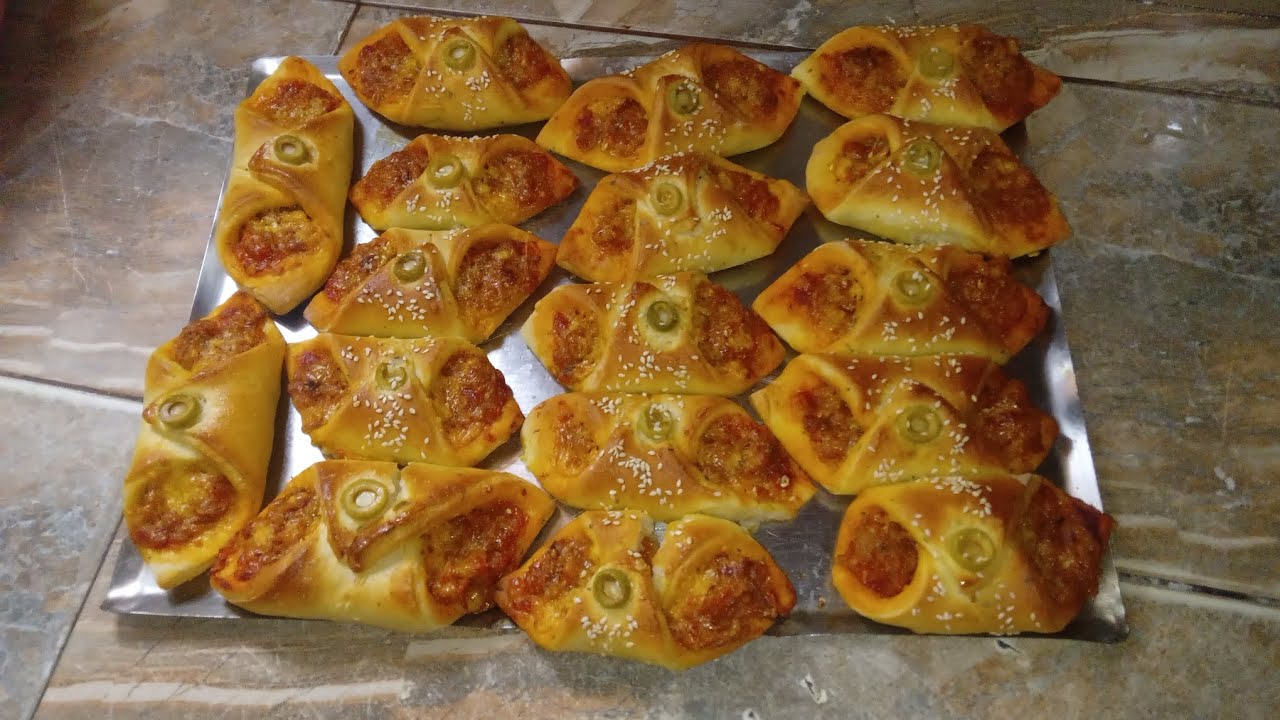 فطائر بطونه كيجيو خفاف الغشاش ما شاء الله حضروهم الهضره مدام👍♥️😋