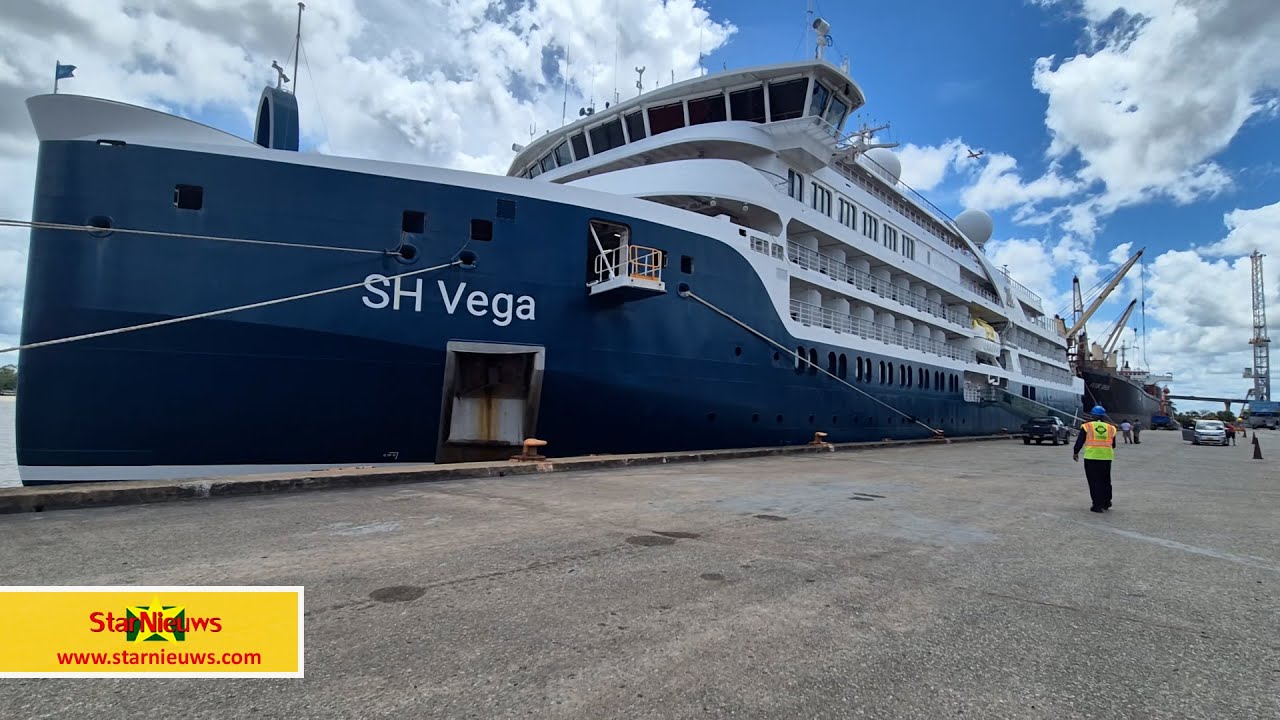 Luxe expeditieschip doet Suriname aan: kans voor duurzame groei cruisetoerisme
