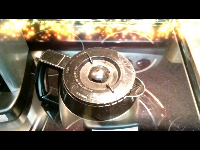 Cuisinart Coffee Maker Leaking - YouTube