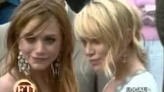 Mary-Kate and Ashley Olsen - news report on life at NYU