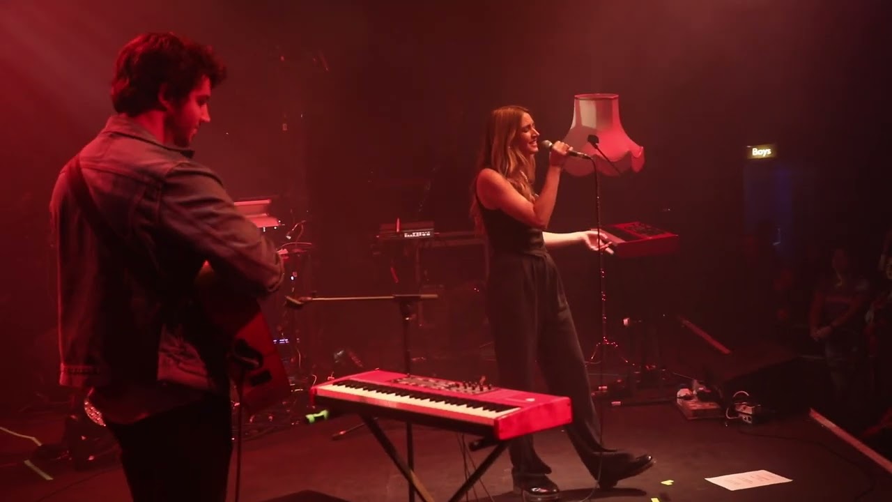 Katelyn Tarver - UK Tour 2022 - London show