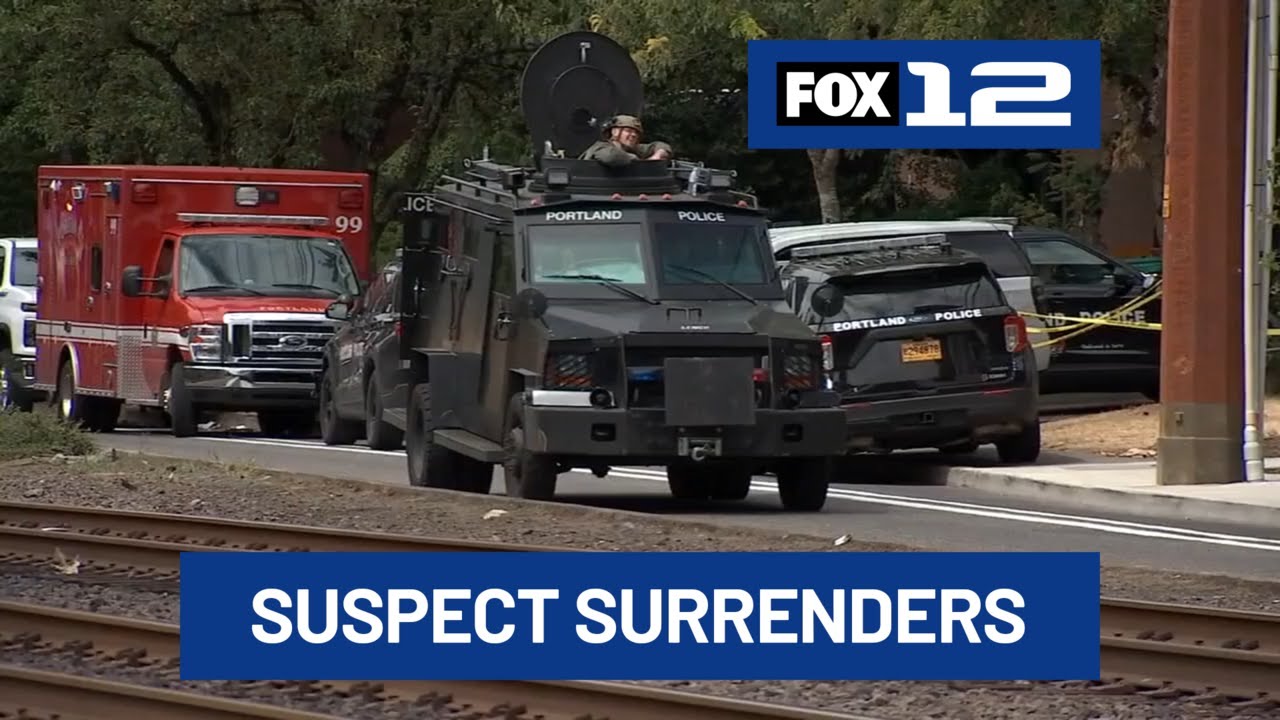 Suspect surrenders to police after hours-long standoff on apartment ...