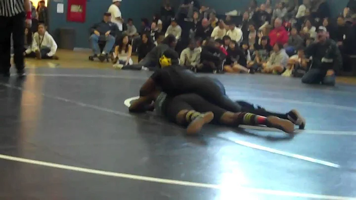 Yvette Mends Vs. Raven Smith Girls girls wrestling...
