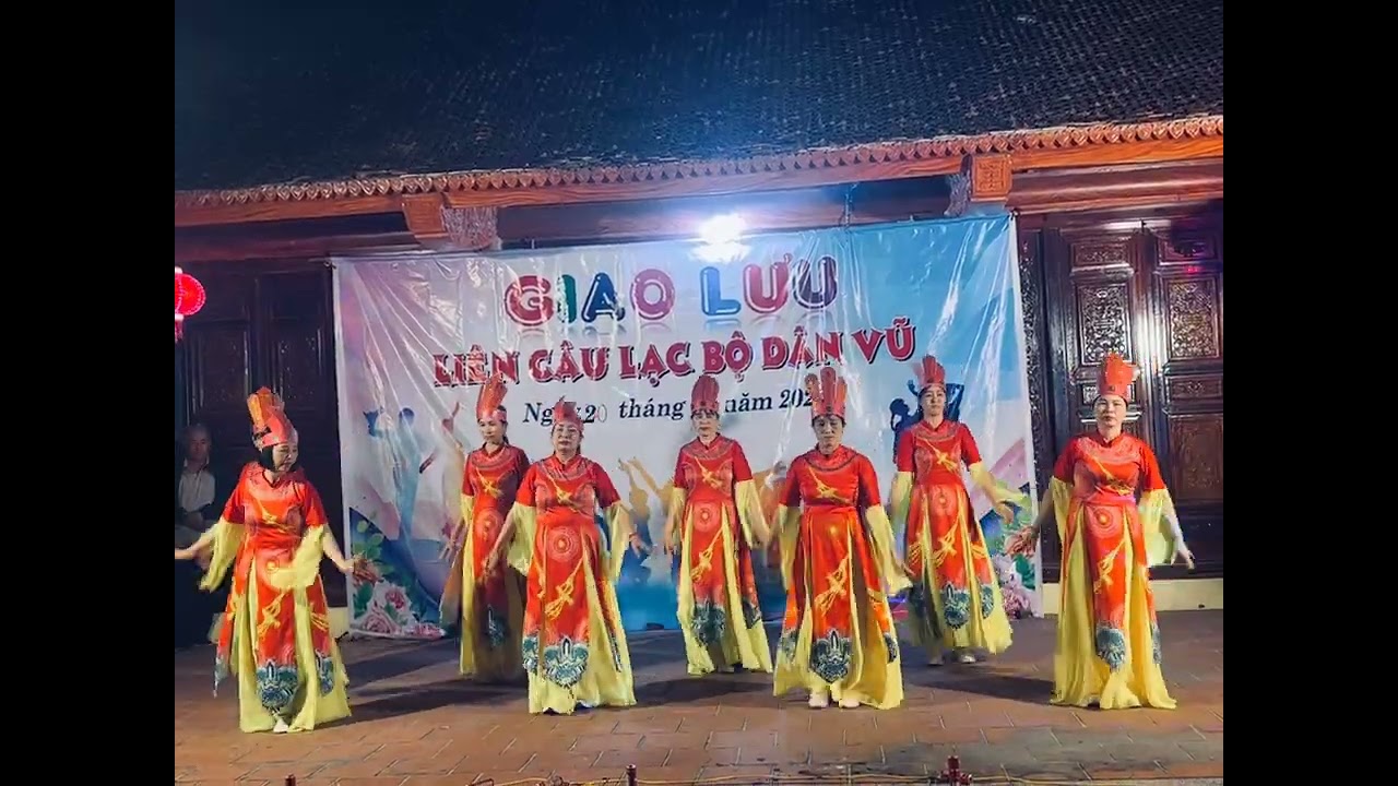 Clb . Kim trang  tây . Sưu tầm múa hào khí việt nam