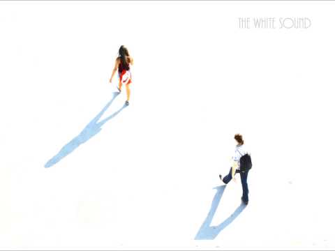 Ben Howard - She treats me well " The White Sound "