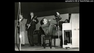 Jerry Lee Lewis - How&#39;s My Ex Treating You  (Live)